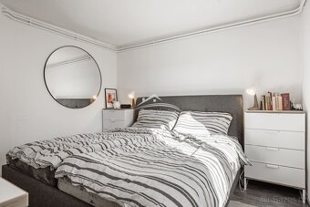 Prodej rodinného domu 6+kk s autodílnou – Šimanov, 9 km od J - 14