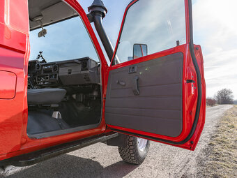 Toyota Land Cruiser HZJ 78 - 14