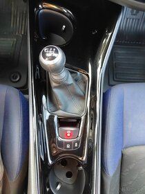 Toyota C-HR 1.2i Turbo Style, kamera, bez nehod+letn+zim.p - 14