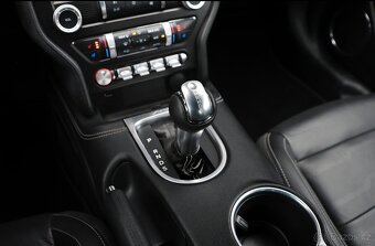 Ford Mustang 5.0 GT // R20 //Shellby GT500 Optik - 14
