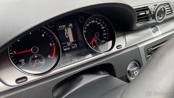 VW Passat B7 variant 2.0 TDI automat - 14