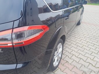 Ford S-MAX 2,0TDCI 120KW AT Titanium - 14