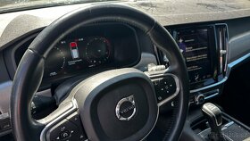 VOLVO V90-D3 2.0 D 2017rv.-Po Kroupách - 14