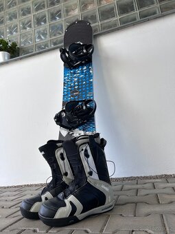 Snowboardový komplet vč. bot a přilby, nebo i jednotlivé - 14