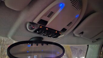 Mini Cooper 1.4i / 70kW, v krasnem stavu, po STK - 14