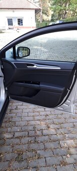 Ford Mondeo mk5 - 14
