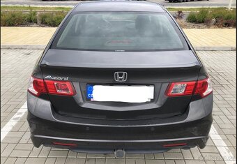 Honda Accord 2.2l iDTEC EXECUTIVE / Výkon: 132 kW (179 koní) - 14