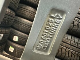 AUDI A3 - ZIMNÍ ORIGINÁLNÍ SADA - 14