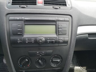 ŠKODA OCTAVIA COMBI DSG 2.0TDi TAŽNÉ ZAŘÍZENÍ R.V.2006 - 14