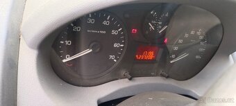 Peugeot Expert Tepee 1.6hdi nestartuje koupeno v ČR - 14