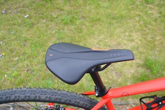 Cube Reaction Pro Carbon (L) - 14