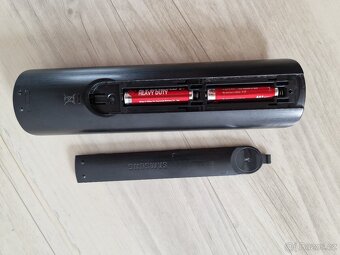 Televize Samsung 32" + set-top box DVB-T2 + kabely - 14