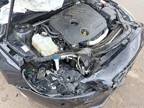Volvo V40 1.6D 84kw Momentum 2014 - 14