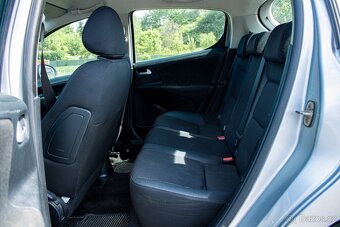 Peugeot 207 Legend - 14