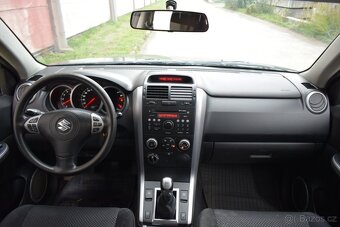 Suzuki Grand Vitara 1.9DDiS 4X4/MANUÁL/ČR/TAŽNÉ/AC - 14