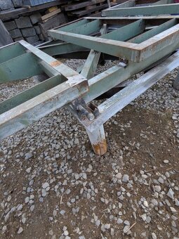 Stůl na řezání kamene otočný - 14