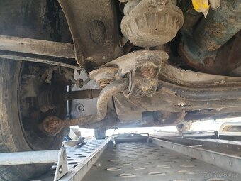 Audi 100 c3 doutník sedan 5V 2.3 benzín - 14