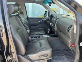 Nissan Navara 2,5 DCI 4X4 D40 - 14