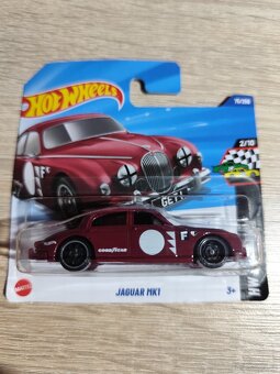 Hot Wheels - různé druhy - 14