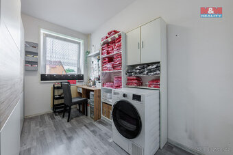 Prodej bytu 4+1, 82 m², Sokolov, ul. Jiřího z Poděbrad - 14