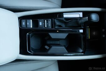 Honda Accord Touring Hybrid 2.0 2024 - 14