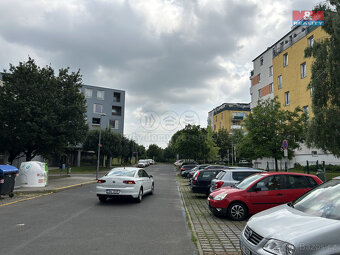 Pronájem bytu 1+kk, 42 m², Praha, ul. Chotěšovská - 14