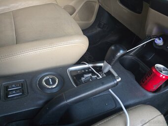 Mitsubishi Outlander - 14