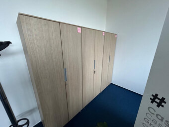 Kancelářské vybavení a výpočetní technika - 14