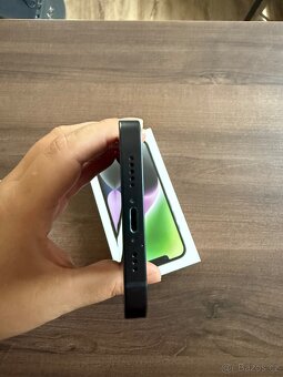 iPhone 14 128 GB - černý - 14