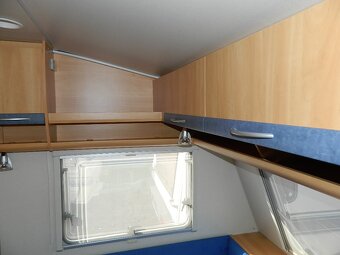 Karavan Knaus pro 6 osob - 14