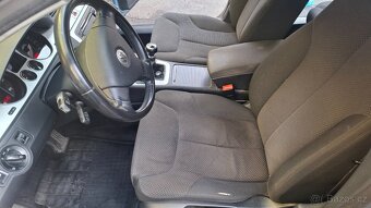 Volkswagen Passat 2.0 TDi 125 kW, common rail ČR, garáž - 14