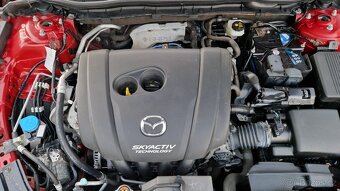Mazda 6 2.5 141Kw SKYACTIV Xenony, Kůže, Kamera TOPstav - 14