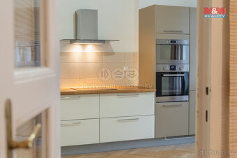 Prodej bytu 3+kk, 97 m², Praha, ul. Čechova - 14