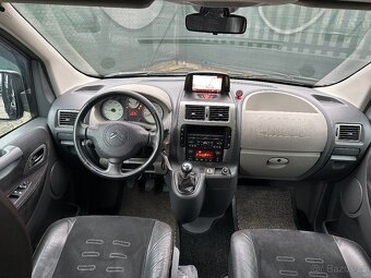 Citroën Jumpy 2.0HDI 120kW 2012 215012km6míst EXCLUSIVE NAV - 14