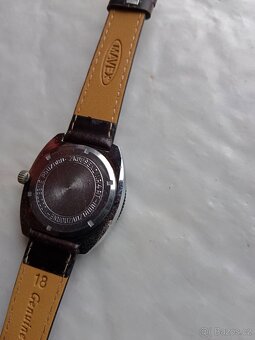 zachovalé  mechanické hodinky Prim Sport II. - 14