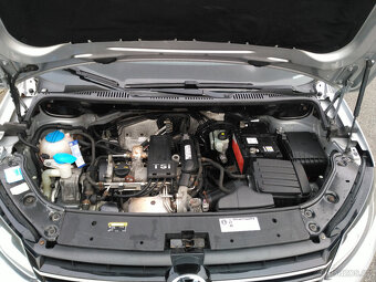 Volkswagen Touran 1.2 TSI /77 kW/ 7 Míst - 14