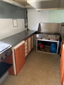 Food truck - možnost pronájmu od 18 000,-/měsíc - 14