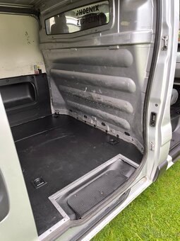 Opel vivaro velmi pěkný stav - 14