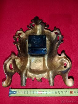 Hodiny za zeď, krbové, budíky, atd. celkem 24 ks  PRIM atd. - 14