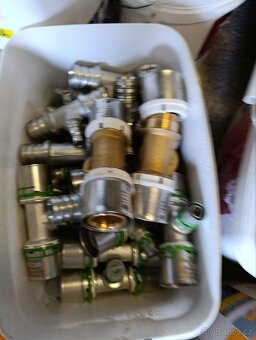 Instalatérský materiál - 14