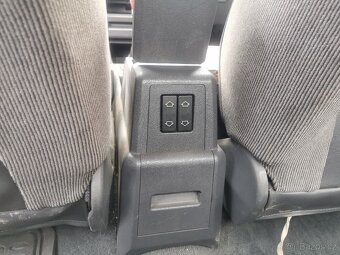 PEUGEOT 405 1.9 GTI 77KW SRI 1988 - 14
