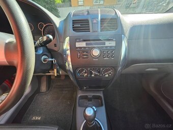 SUZUKI SX4 comfort 1.6i facelift, 74tkm 1. majitel - 14
