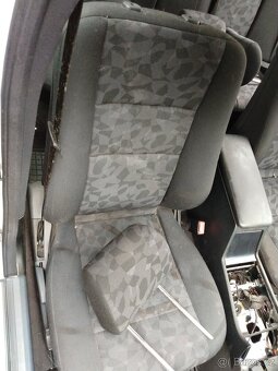 Mercedes benz W202 250 TD - zbytek auta z přestavby - 14