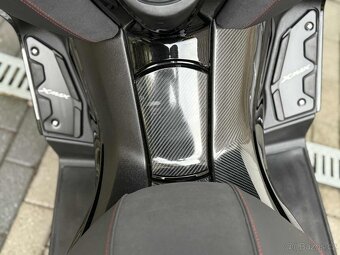 Yamaha X-Max 125 Tech MAX 2023 - 14
