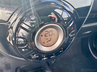 Nissan Micra 1.2 N-Tec AUTOMAT 5 dveří - 14
