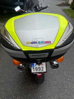 Yamaha XJR 1300 - 14