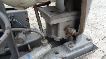 prodám hydraulické čerpadlo - 14
