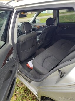 Mercedes Benz e200 LPG - 14