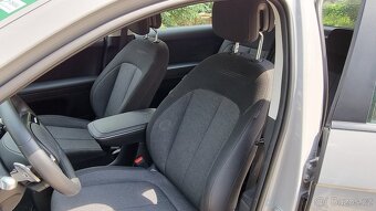 IONIQ 5 4x4, najeto 6400 km Velká baterie - 14