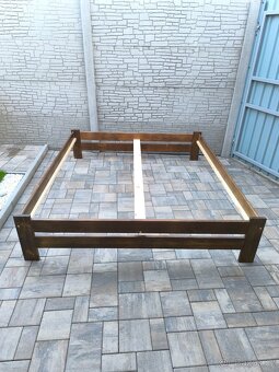 Prodám manželskou postel 180cm x 200cm - 14